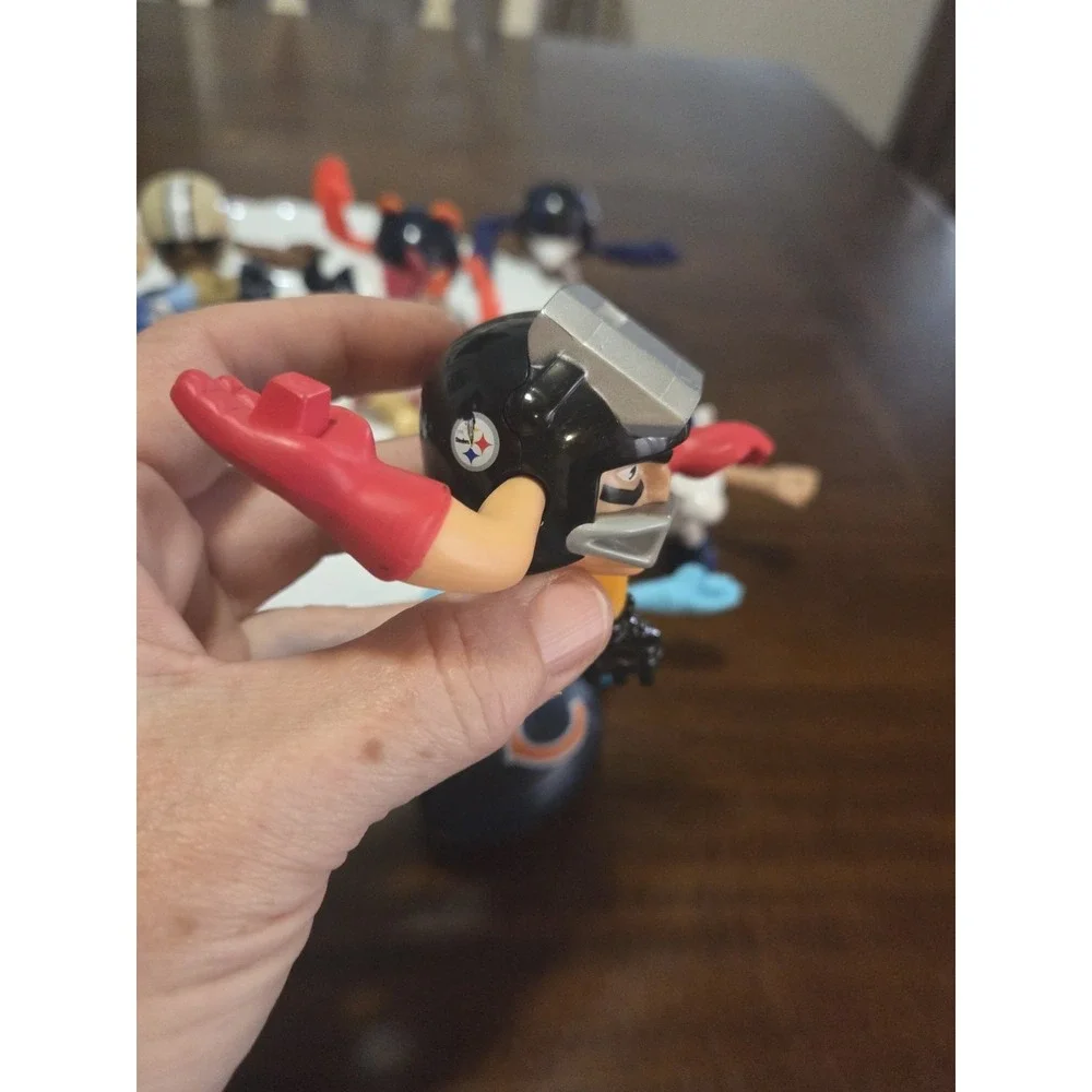 N/A 13 figures